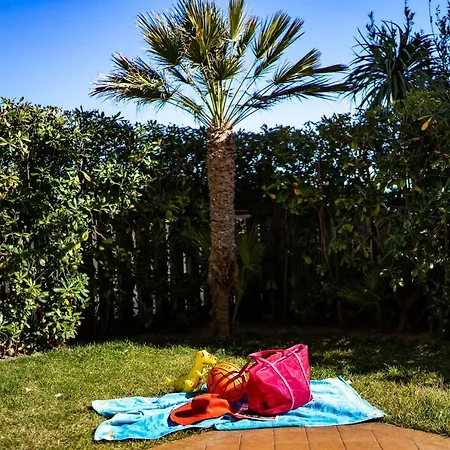Con Giardino Direttamente Sul Mare